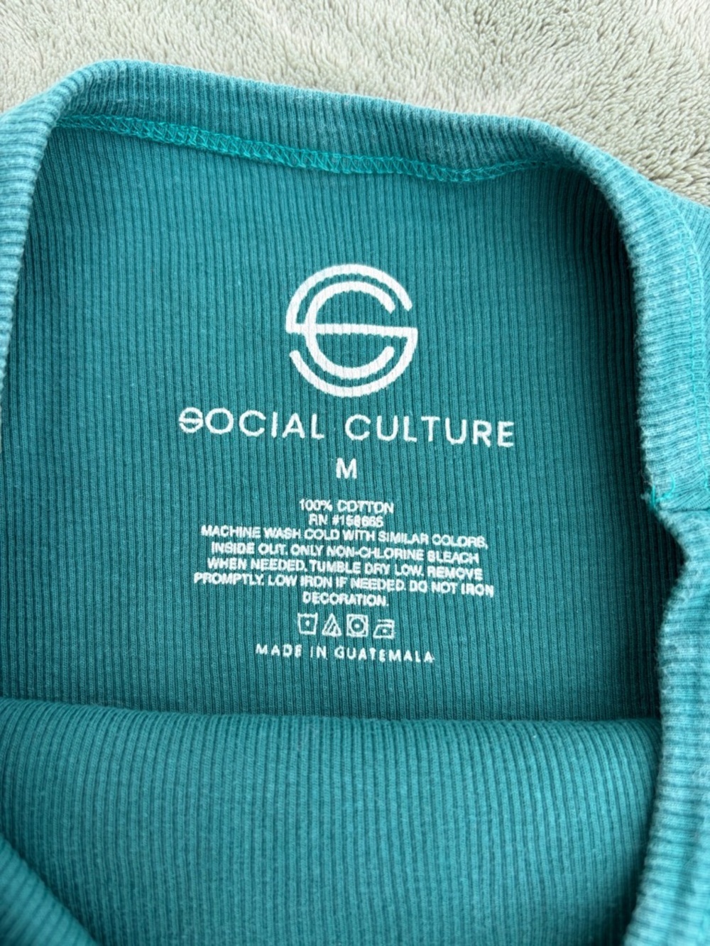 Malibu California Teal Crop Tee - Women's Graphic Top - Picture 6 of 6
